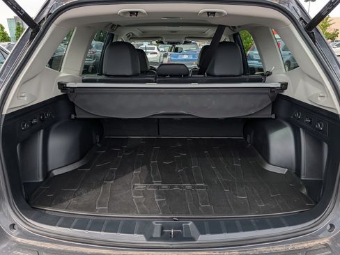 Used 2023 Subaru Forester Limited AWD/4WD image 18