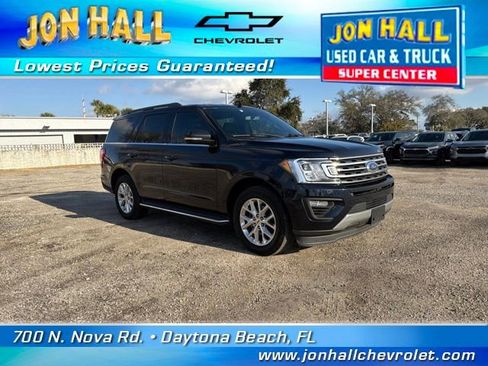 Used 2021 Ford Expedition XLT image 17
