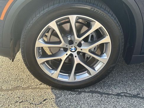 Used 2025 BMW X5 xDrive40i w/ Executive Package AWD/4WD image 9