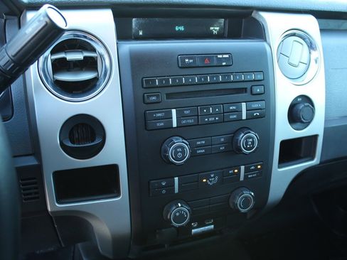 Used 2013 Ford F150 XLT w/ Trailer Tow Pkg image 27