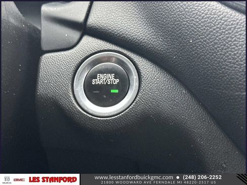 Used 2019 Chevrolet Equinox LT image 28