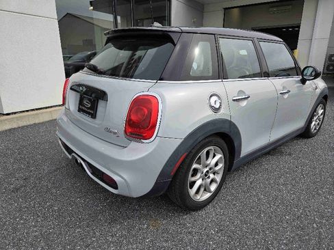 Used 2016 MINI Cooper S image 3