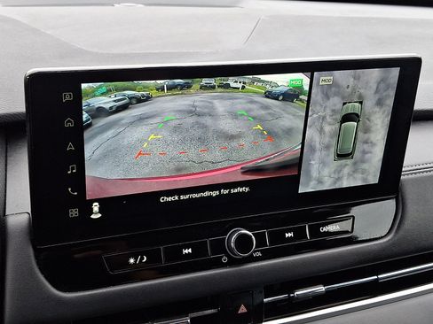 Used 2025 Mitsubishi Outlander SE FWD image 18