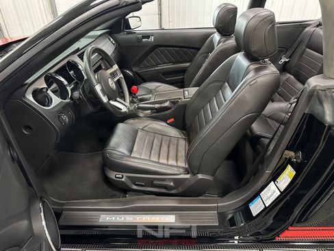 Used 2014 Ford Mustang GT Premium w/ Brembo Brake Package RWD image 41