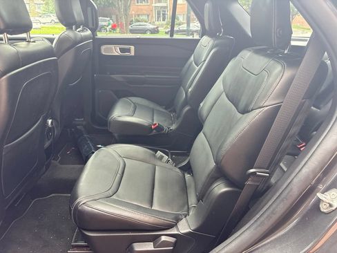 Used 2020 Ford Explorer ST w/ ST Street Pack AWD/4WD image 10