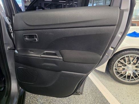 Used 2020 Mitsubishi Outlander Sport ES FWD image 34