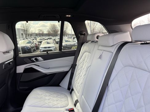 Used 2026 BMW X5 xDrive40i image 33