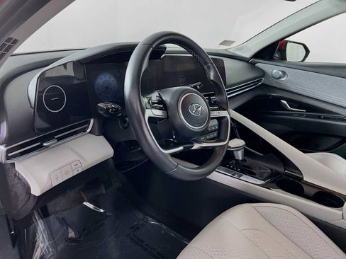 Certified 2023 Hyundai Elantra Limited w/ Cargo Package image 9