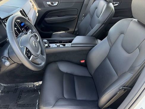 Used 2023 Volvo XC60 B5 Plus w/ Protection Package Premier FWD image 21