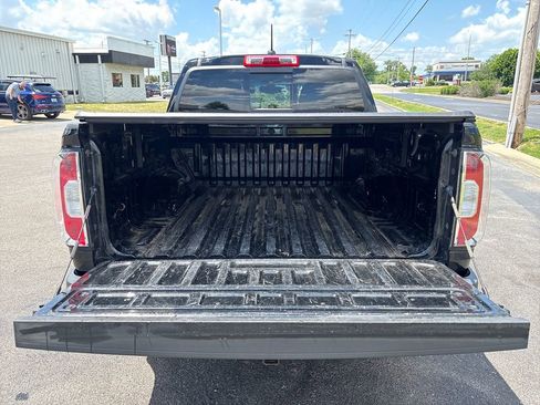 Certified 2022 GMC Canyon Elevation w/ Trailering Package RWD image 15