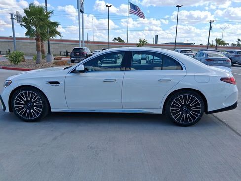 New 2026 Mercedes-Benz E 53 AMG e 4MATIC Sedan image 6