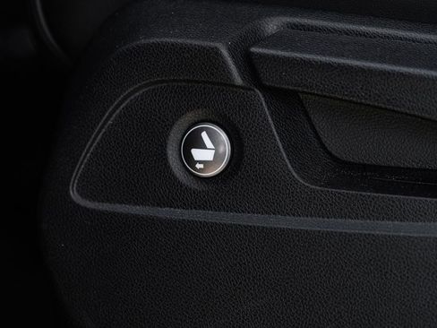 Used 2023 Acura MDX A-Spec image 37