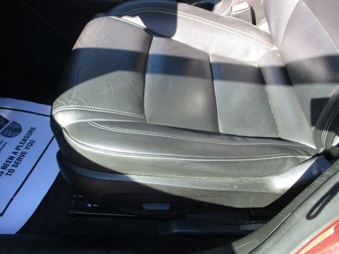 Used 2016 Chevrolet Cruze LT image 14