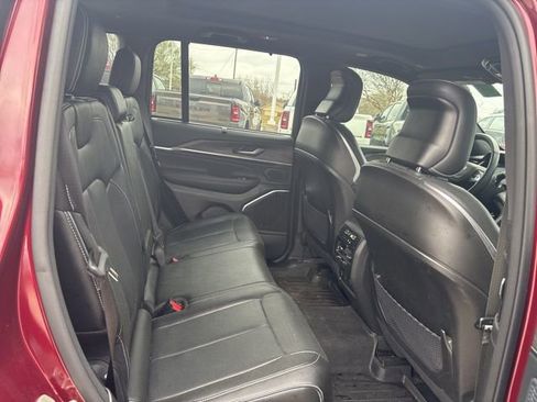 Used 2023 Jeep Grand Cherokee Overland w/ Adv Protech Group III image 13