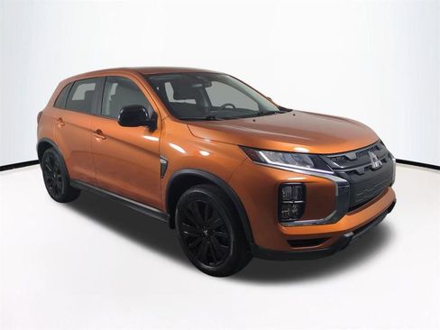 Used 2023 Mitsubishi Outlander Sport SE AWD/4WD image 2