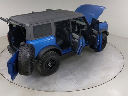 Used 2022 Ford Bronco Badlands image 49