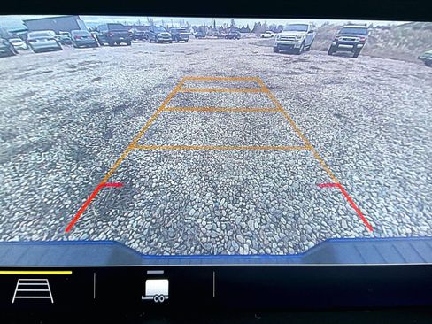 Used 2022 Chevrolet Colorado Z71 image 13