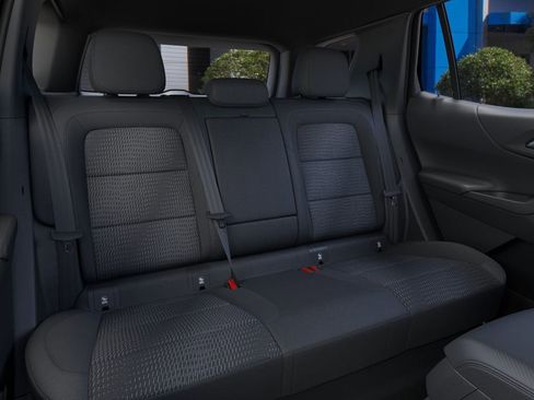 New 2026 Chevrolet Equinox LT w/ Safety and Technology Package image 17