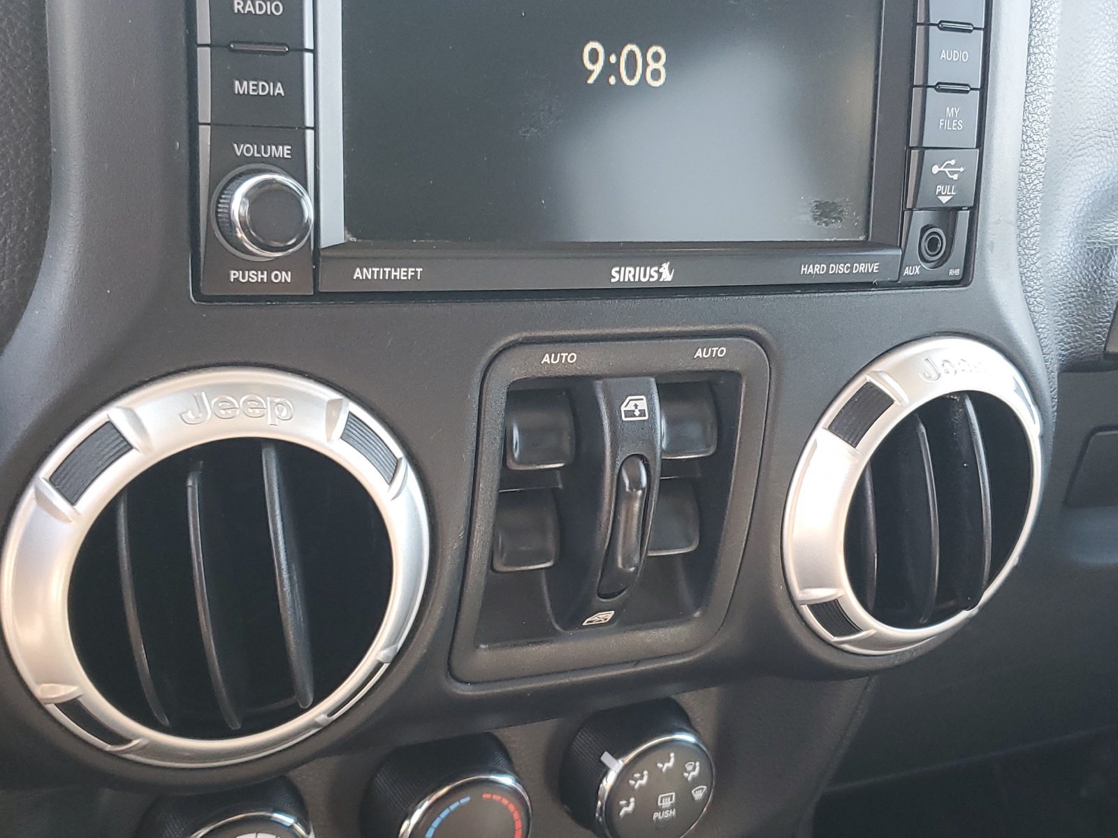 Used 2012 Jeep Wrangler Unlimited Sahara w/ Dual Top Group AWD/4WD image 24