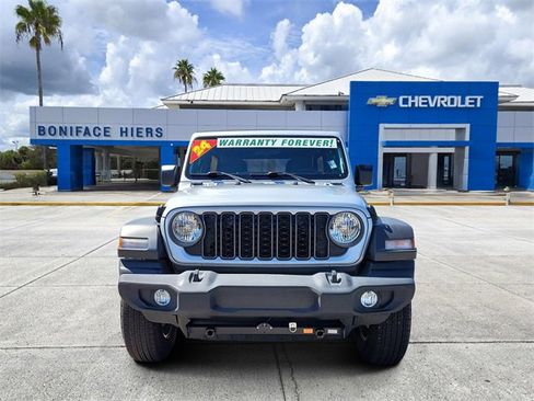 Used 2024 Jeep Wrangler Sport S image 2