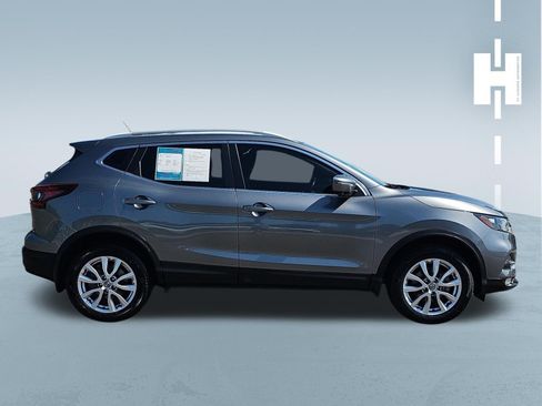 Used 2021 Nissan Rogue Sport SV w/ Technology Package AWD/4WD image 3