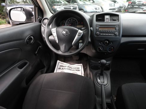 Used 2015 Nissan Versa S Plus FWD image 13
