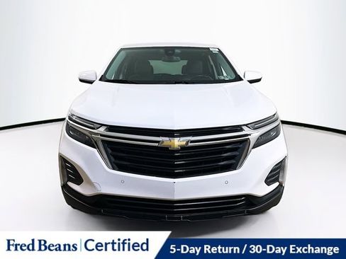 Used 2022 Chevrolet Equinox LT image 2