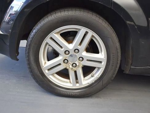 Used 2013 Dodge Avenger SXT image 29