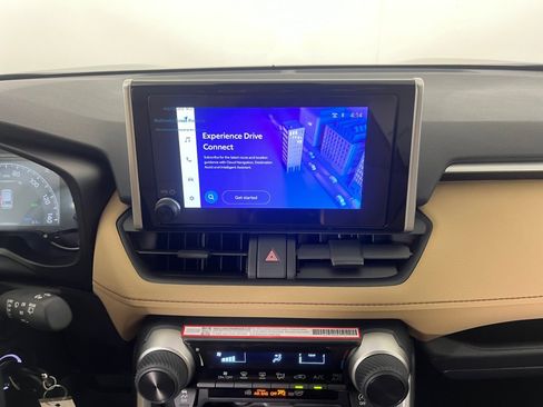 Certified 2025 Toyota RAV4 LE image 17