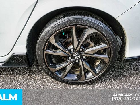 Used 2017 Honda Civic Sport image 17