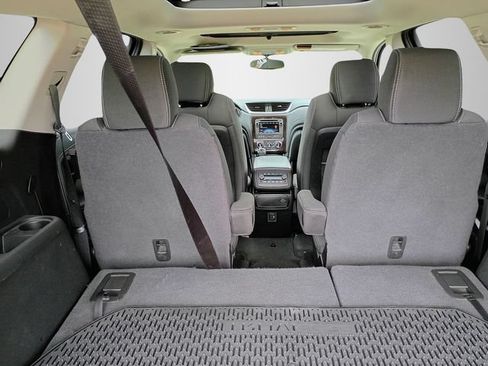 Used 2017 Chevrolet Traverse LT FWD image 8