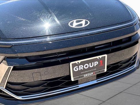 Used 2025 Hyundai Sonata SEL FWD image 28