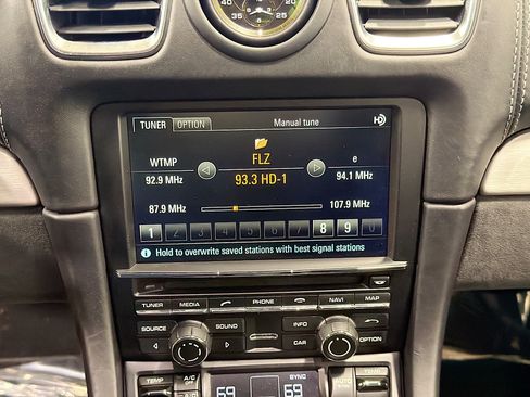 Used 2016 Porsche Cayman GT4 image 26