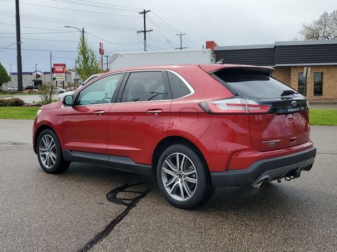 Used 2023 Ford Edge Titanium w/ Class II Trailer Tow Package AWD/4WD image 4