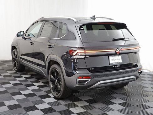 New 2025 Volkswagen Taos SEL image 16