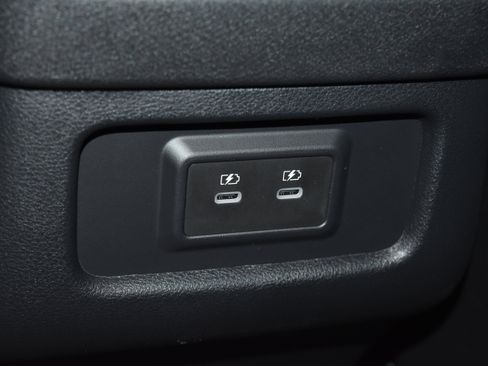 New 2026 Nissan Pathfinder SL image 19