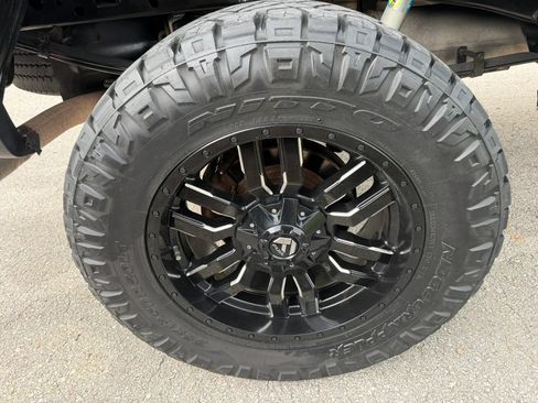 Used 2018 Ford F150 Lariat w/ Equipment Group 501A Mid AWD/4WD image 43