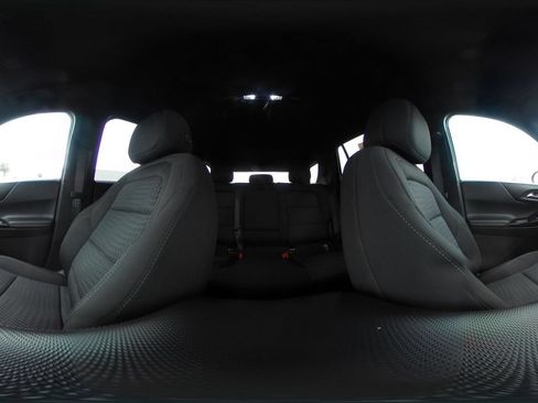 Used 2025 Chevrolet Equinox LT FWD image 43