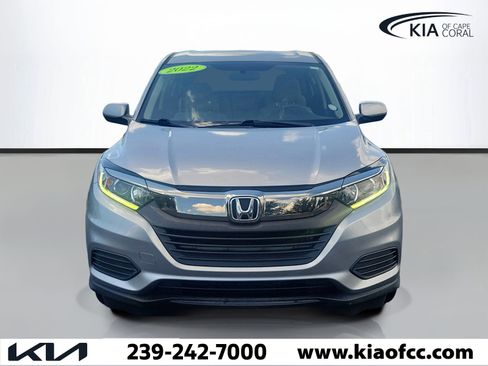 Used 2022 Honda HR-V LX image 2