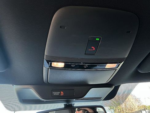 Certified 2025 Nissan Armada SL w/ Captain's Chari Seat Package image 20