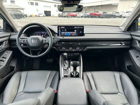 Used 2025 Honda Accord EX-L image 14