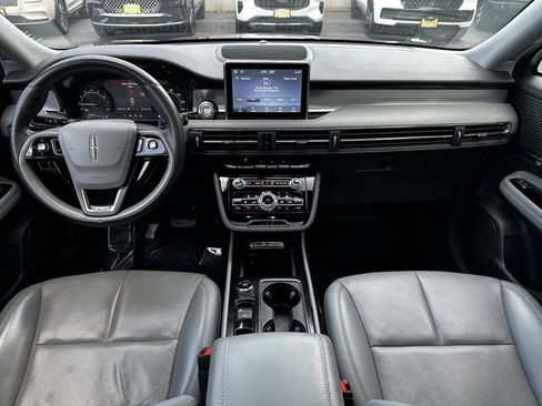 Certified 2022 Lincoln Corsair AWD w/ Premium Package image 15