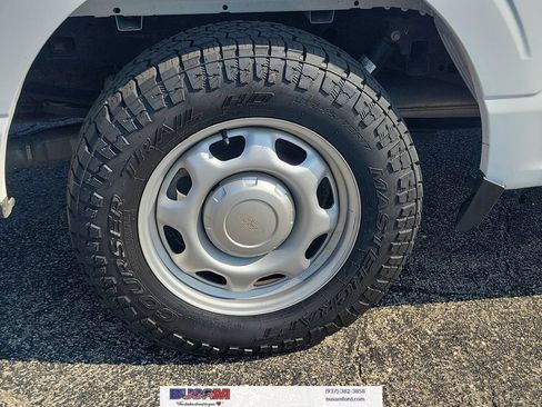 Used 2022 Ford F150 XL RWD image 5