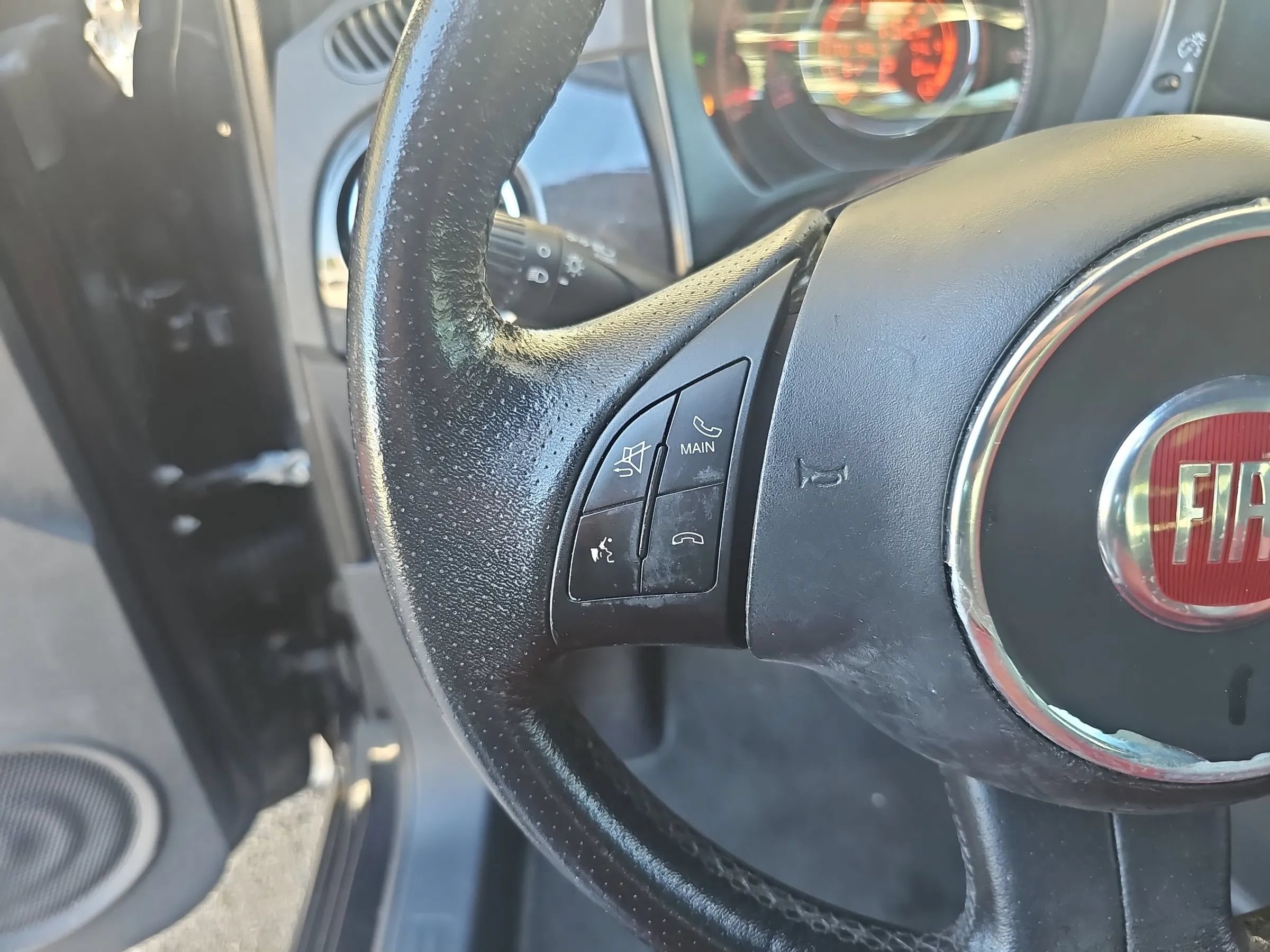 Used 2013 FIAT 500 Sport w/ Beats Audio Pkg FWD image 28
