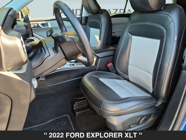 Used 2022 Ford Explorer XLT w/ Equipment Group 202A AWD/4WD image 13