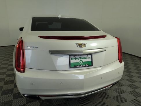 Used 2016 Cadillac XTS Platinum FWD image 6