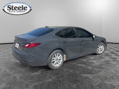 Used 2025 Toyota Camry LE FWD image 4