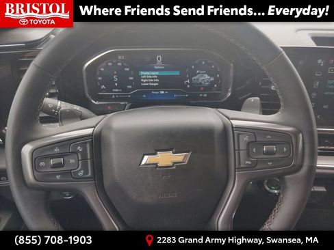 Used 2024 Chevrolet Silverado 1500 High Country w/ Technology Package AWD/4WD image 21