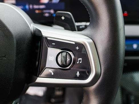 Used 2025 BMW X3 xDrive30i image 16