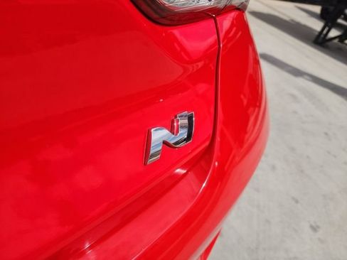 Used 2022 Hyundai Veloster N FWD image 11